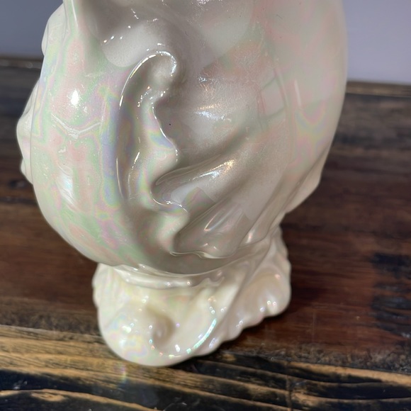 Vintage vase with iridescent glaze in ivory. Hand made by Elsie D. in 1978 - Picture 12 of 17